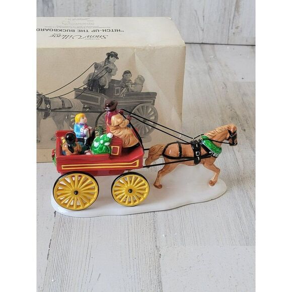 Dept 56 Hitch-up the background 54930 snow village accessory Xmas - Picture 4 of 6